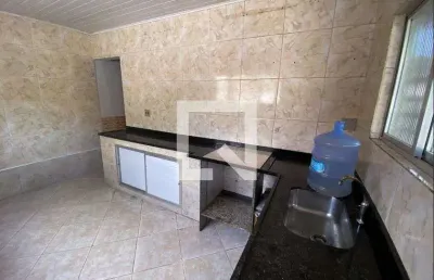 Casa para aluguel - saracuruna, 1 quarto,  50 m² - duque de caxias