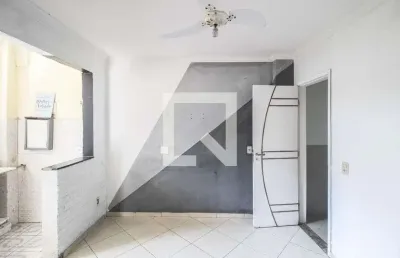 Casa para aluguel - chatuba, 1 quarto,  38 m² - mesquita