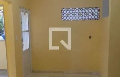 Casa para aluguel - dr. laureano, 1 quarto,  55 m² - duque de caxias