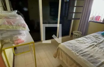 Casa para aluguel - centro, 1 quarto,  60 m² - duque de caxias