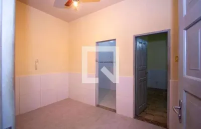 Casa para aluguel - camarão, 2 quartos,  80 m² - são gonçalo