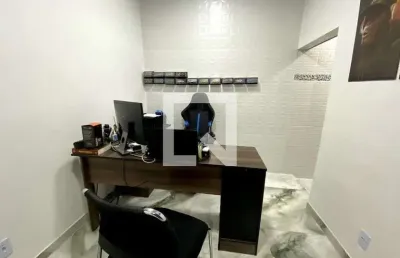 Casa para aluguel - centenário, 1 quarto,  25 m² - duque de caxias