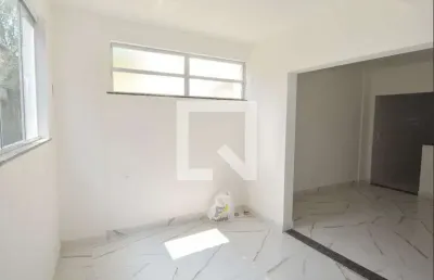 Casa para aluguel - centro, 1 quarto,  60 m² - duque de caxias