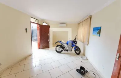 Casa para aluguel - centro, 2 quartos,  120 m² - taubaté
