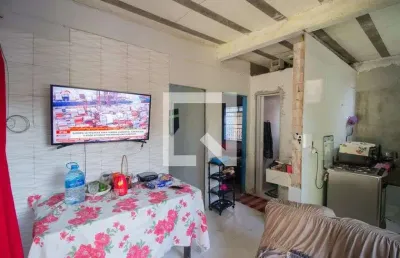 Casa para aluguel - tropical, 2 quartos,  200 m² - contagem