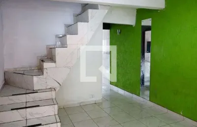 Casa para aluguel - padroeira, 2 quartos,  200 m² - osasco