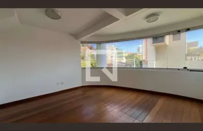 Casa para aluguel - santa lúcia, 5 quartos,  539 m² - belo horizonte