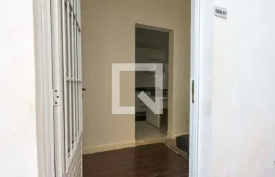 Casa / sobrado em condomínio para aluguel - centro, 2 quartos,  55 m² - curitiba