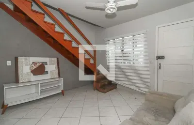 Casa / sobrado em condomínio para aluguel - humaitá, 2 quartos,  70 m² - porto alegre