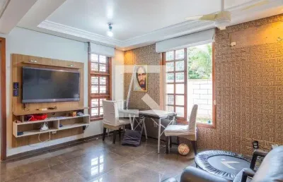 Casa / sobrado em condomínio para aluguel - cristal , 3 quartos,  100 m² - porto alegre