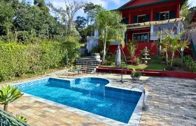 Aluga se – casa de alto padrão – luxuosa e sofisticada – granja viana