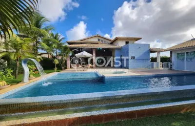 Casa alto padrão com 5/4 para vender em condomínio próximo da praia