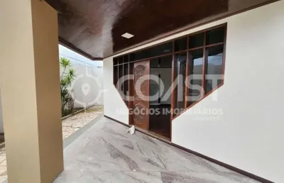 Linda casa com 03 suítes a venda em aracaju - próxima a orla de atalaia