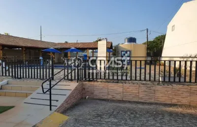 Vendo excelente casa com conforto, segurança e praia: o combo perfeito para você!