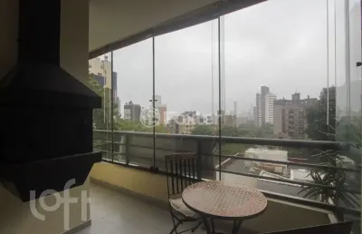 Vende-se: excelente apartamento com 3 quartos com suíte no bairro petrópolis.