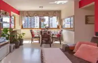 Vende-se- excelente imóvel de 3 quartos com suíte e vaga na rua alcides cruz.