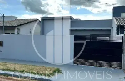 Casa com 2 quartos à venda na Rua 3, 18, Jardim Milão II, Sinop