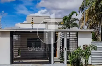 Casa com 3 quartos à venda na Rua Biris, 605, Parque das Araras, Sinop