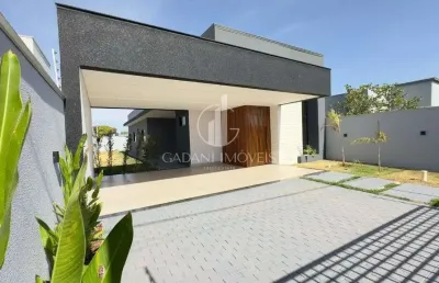 Casa com 3 quartos à venda na Rua 2, Jardim Nápoles, Sinop
