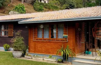 Casa com 3 quartos à venda no Albuquerque, Teresópolis 