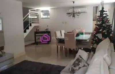 Excelente casa à venda em são francisco, um dos melhores bairros de niterói para morar.
