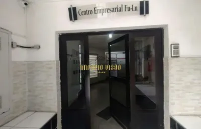 Sala comercial para alugar na Rua Jamil Daglia, Centro, Suzano