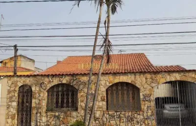 Casa térrea á venda com 3 dormitórios, sendo 1 suíte com hidromassagem no jardim imperador suzano-sp