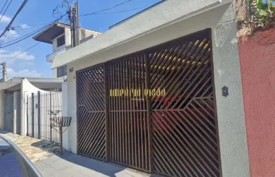 Sobrado á venda com 3 dormitórios, sendo 1 suíte com closet na vila amorim - suzano - sp