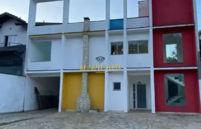 Sobrado á venda no condomínio eco park com 5 dormitórios, sendo 1 suíte com hidro, piscina e área gourmet - cidade parquelândia - mogi das cruzes - sp