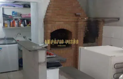 Casa á venda com 3 dormitórios, sendo 1 suíte no condomínio altos de poá - poá-sp