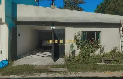 Casa à venda com 1 dormitório e 2 vagas de garagem cobertas no condomínio orquídeas - jardim ikeda - suzano-sp