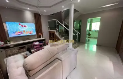 Sobrado à venda com 3 dormitórios, sendo 1 suíte master com hidromassagem e área gourmet com piscina no bairro jardim quaresmeira - suzano-sp