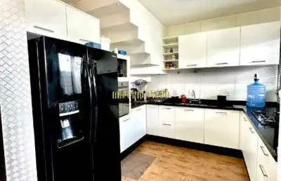 Sobrado de condomínio à venda com 3 dormitórios, sendo 1 suíte com closet e área gourmet no bairro alto ipiranga - mogi das cruzes-sp