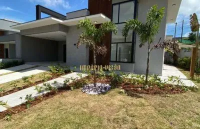 Casa à venda com 3 suítes, sendo 1 master com closet, banheira e piscina com área gourmet no condomínio mosaico essence - mogi das cruzes - sp