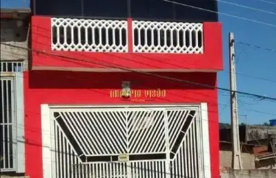 Sobrado à venda com 3 dormitórios e 2 banheiros no jd. ikeda - suzano - sp