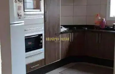 Casa de condomínio à venda com 4 dormitórios, sendo 2 suítes, churrasqueira e jardim de inverno no bairro jardim altos de suzano - suzano-sp