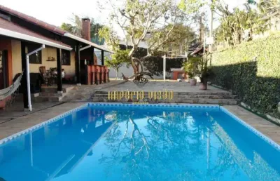 Chácara à venda com 5 dormitórios, sendo 2 suítes, piscina e espaço gourmet na vila horizonte - mogi das cruzes-sp