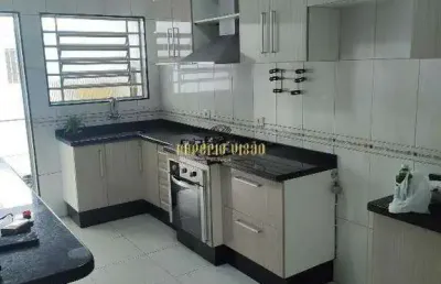 Casa à venda com 2 dormitórios e área gourmet com churrasqueira no bairro vila figueira - suzano - sp