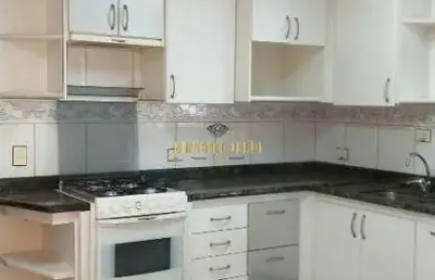 Cobertura à venda com 4 dormitórios, sendo 1 suíte com banheira no centro de suzano-sp