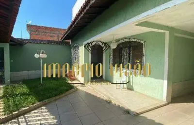Casa com 3 quartos à venda na Rua Martini, Vila Acoreana, Poá