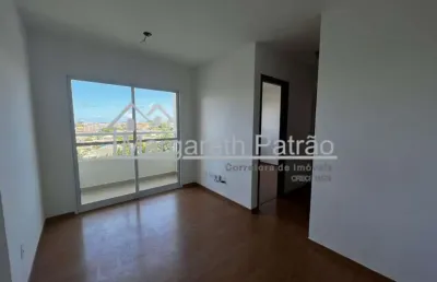 Apartamento com 2 quartos para alugar na Rua Ministro Antônio Carlos Magalhães, --, Buraquinho, Lauro de Freitas