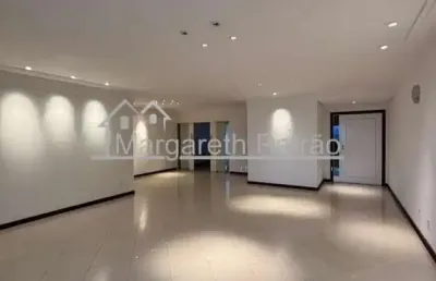 Apartamento de alto padrão com 4 suítes no rio vermelho.