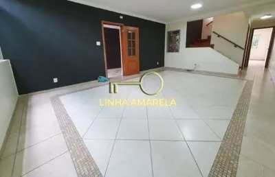 Casa com 3 quartos à venda na Rua Guanás, 43, Vila Sônia, São Paulo