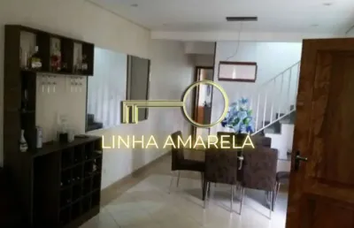 Casa com 3 quartos à venda na Rua Santa Bibiana, 342, Vila Sônia, São Paulo