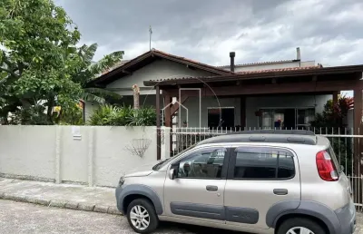 Casa para venda em florianópolis, são joão do rio vermelho, 3 dormitórios, 2 banheiros, 1 vaga