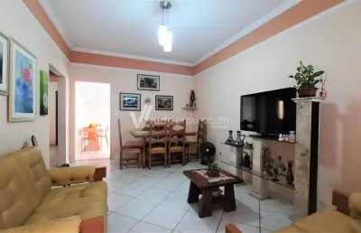 Casa com 3 quartos à venda na rua barão de ibitinga, 46, vila industrial, campinas, 155 m2 por r$ 650.000