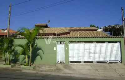 Casa com 2 quartos à venda na jacuípe, 172, vila aeroporto, campinas, 300 m2 por r$ 620.000