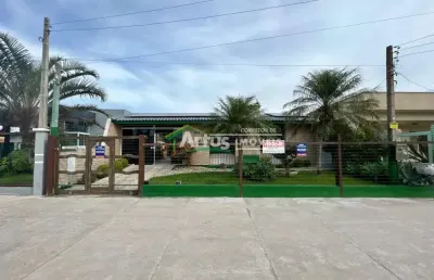 Casa com 3 quartos à venda no Centro, Tramandaí 