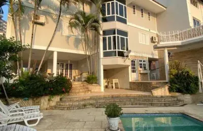 Casa para venda em nova iguaçu, centro, 4 dormitórios, 4 suítes, 4 banheiros, 4 vagas
