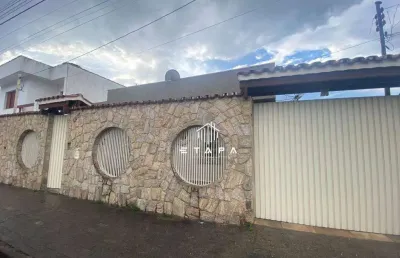 Casa com 3 dormitórios para alugar, 165 m² por r$ 7.000,00/mês - centro - atibaia/sp